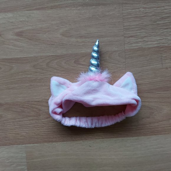 💎 4 /$20💎Unicorn Cosmetic Headband - Picture 1 of 4